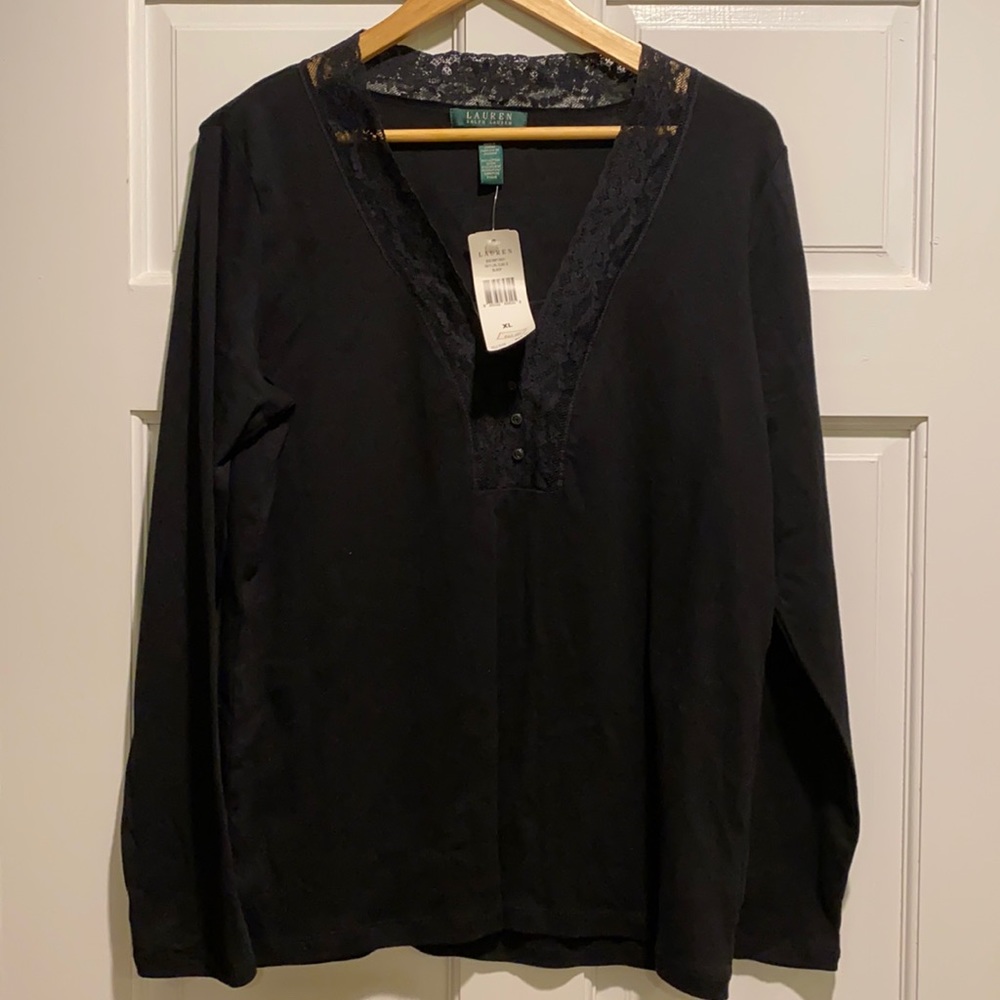 Women blouse